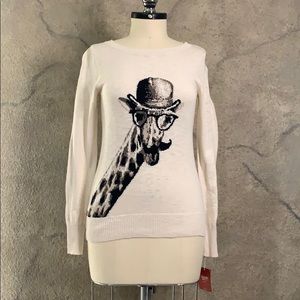Giraffe crew neck sweater